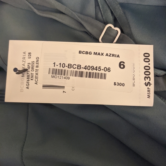 BNWT BCBG Dress (Size 6) - Picture 3 of 4